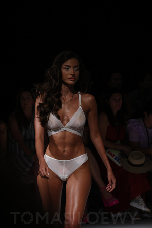 Swim Week 2023 Paraiso Curves 007