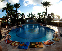 Art Basel 2010 - Floating canvases @ Gold event on Palm Island(and previous setup)